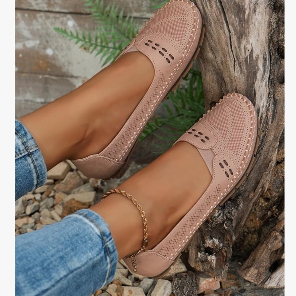 Elegant Women's Loafers in Pink
